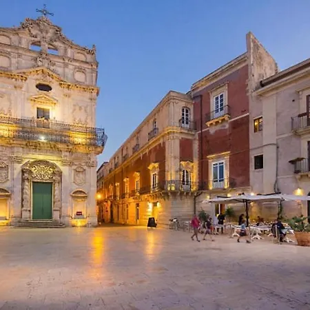 Delizia House Ortigia,centro Citta, Vicino Al Mare * Syracuse