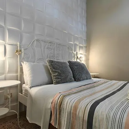 Apartment Delizia House Ortigia,centro Citta, Vicino Al Mare *